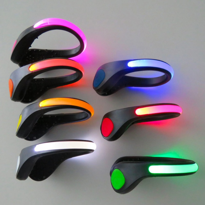 New Luminous Shoe Clip Light L - огляд і ціна Running Gear Lights